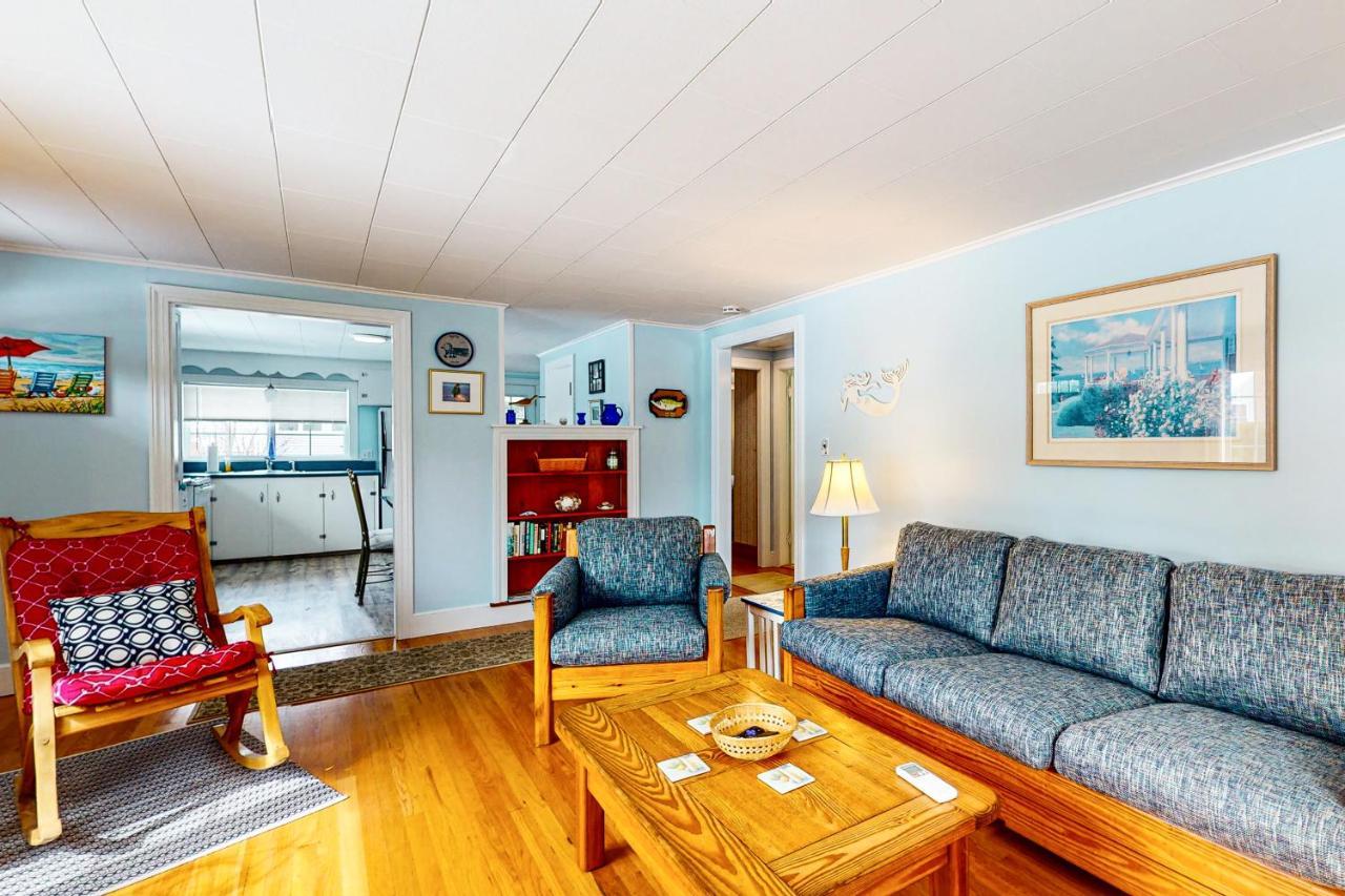 Pineapple Cottage By The Sea Ogunquit Exterior photo