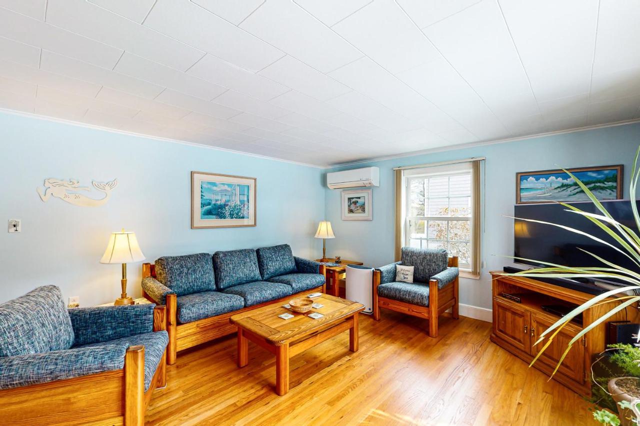 Pineapple Cottage By The Sea Ogunquit Exterior photo