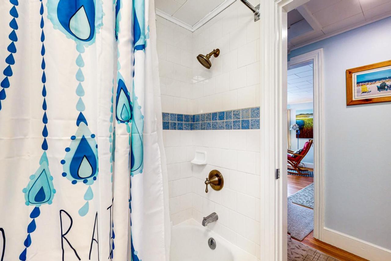 Pineapple Cottage By The Sea Ogunquit Exterior photo
